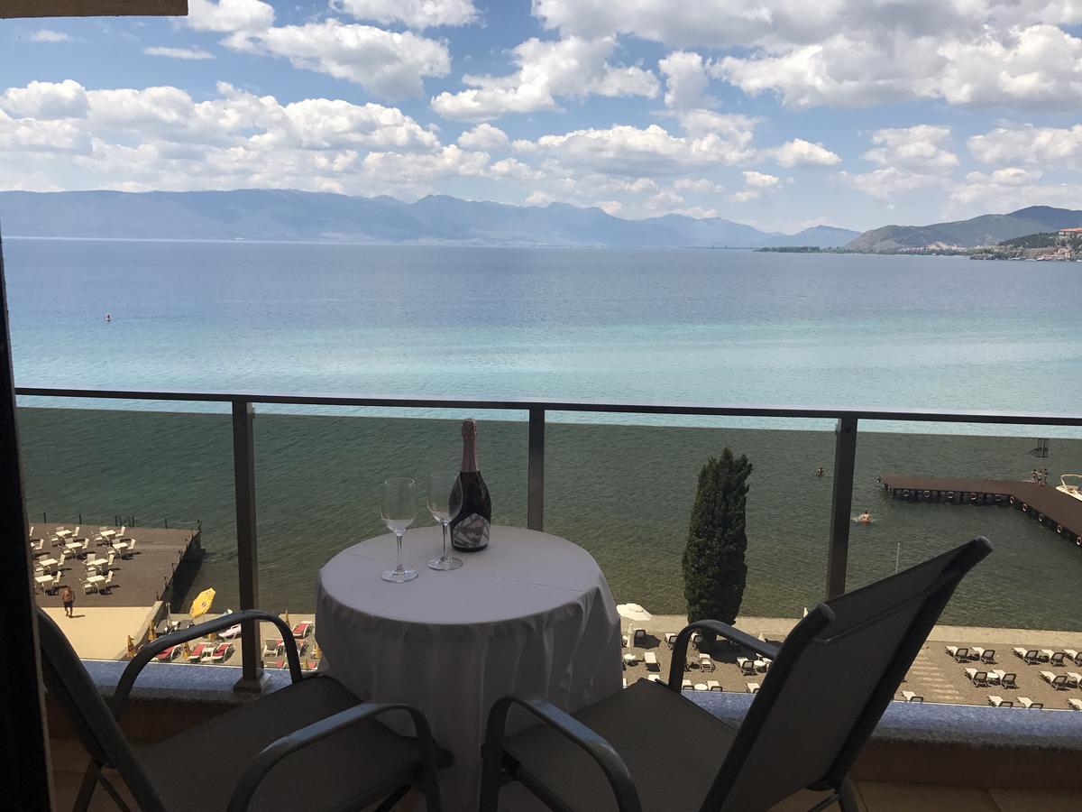 Park Golden View Hotel Ohrid Buitenkant foto
