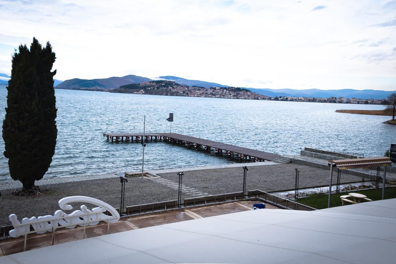 Park Golden View Hotel Ohrid Buitenkant foto