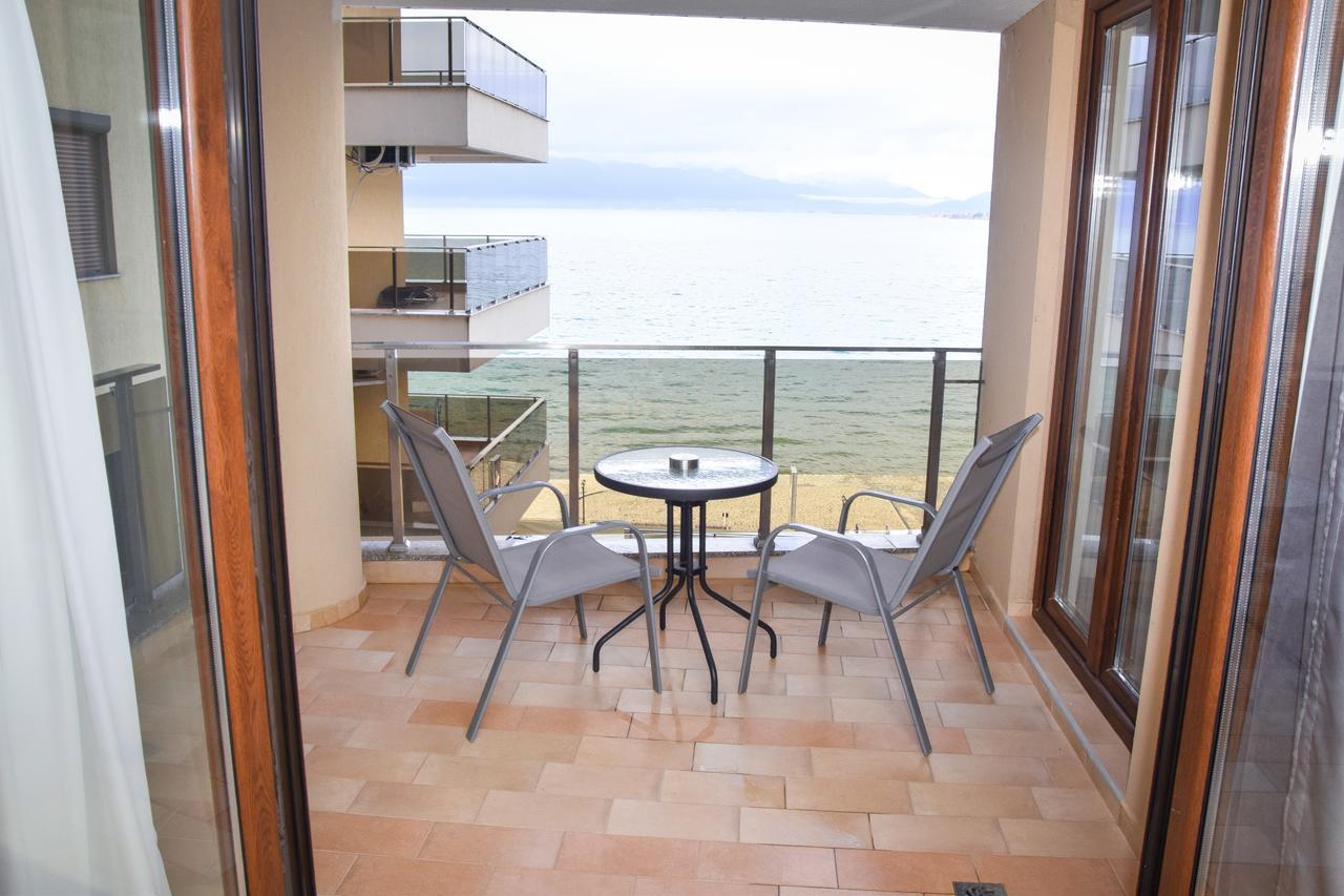 Park Golden View Hotel Ohrid Buitenkant foto